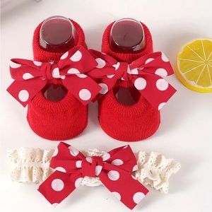 1set Baby Girls Kids Bow Headband & Bow socks. NWOT